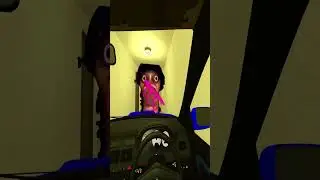 Cockroach Super and Auughh chasing me in Liminal Hotel Gmod Nextbot