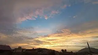 Bueatiful clouds in sky [ No Copyright ]