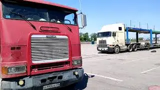 Местные движухи и Freightliner FLB