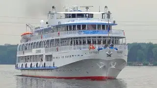 m/s Alexander Herzen in Action