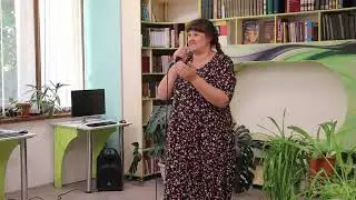 Анна Устинова