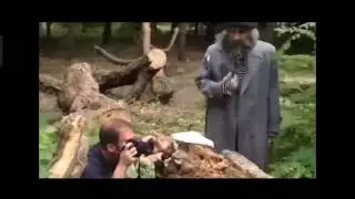 мем- Вы чё мой гриб снимаете?