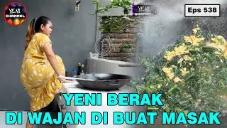 Yeni Poops in the Frying Pan, Her Poop is Made into a Cooking Mixture, Funny and Very Entertainin...