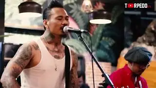 JRX - REACH FOR THE SKY (COVER)
