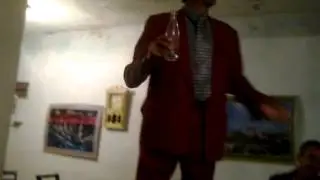 I varuri te eskavatori ne berat 1 nate me vone kercen Michael Jackson
