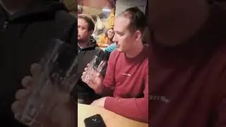 Случай в баре. Когда выдали СЛИШКОМ БОЛЬШУЮ кружку.