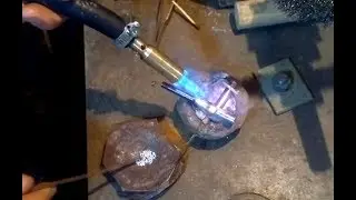 Пайка тройника (способ фиксации двух трубок)