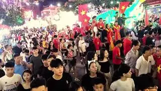 RỰC RỠ NHẤT P68