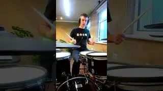 RLLR Triplet Groove Lick Drum Beat Lesson 