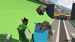 RPG VS INSURGENT VS TRAIN! [GTA 5 ONLINE]
