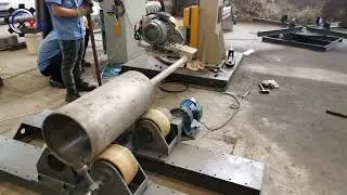 Tank head and tank polishing and grinding and buffing machine