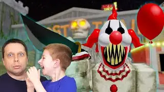 Убегаем от страшного клоуна в заброшенном парке! Играем в Roblox