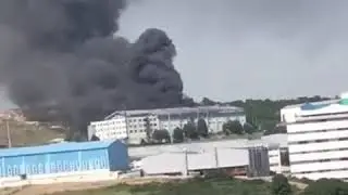 Hadimkoyde fabrika yaniyor