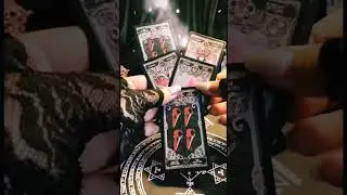 #ЧтоДолжноСлучиться♠♥♦♣#ЧтоВыДолжныУзнатьПрямоСейчас#гадание#таро#shorts#быстроегадание#будующее