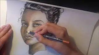 WATCH ME DRAW 32 - Portrait of a Child