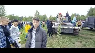 Маленький казак отлично танцует!