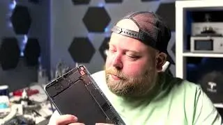 How to fix an iPad Air 4 that's not Powering On.