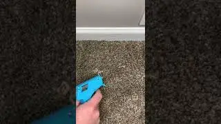 How to remove hot glue from your carpet!