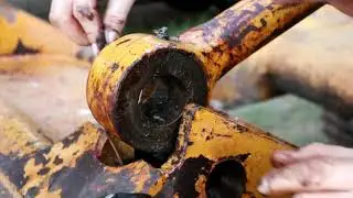 Removing Stuck Caterpillar Bulldozer Pin and Zirk Cleanout Tool Pt1