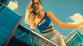 Tigo Paraguay Ad Giantess Edit