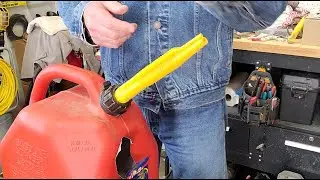 Gas can spout