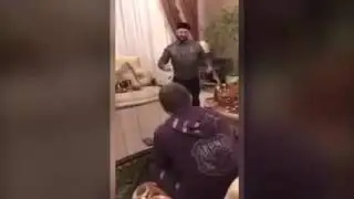 Галустян репетирует пародию на Кадырова