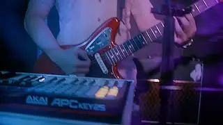 Bedhead Badhead - Pink (Ao Vivo @Lavanderiaestudio)