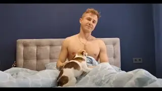 Clever dog turns the world around