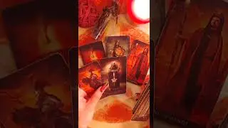 КТО В ТЕБЯ ВЛЮБЛЕН? Онлайн таро расклад. Гадание.  #таро #tarot #раскладтаро #гадание #гаданиетаро