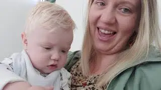 My breastfeeding, expressing and formula milk journey