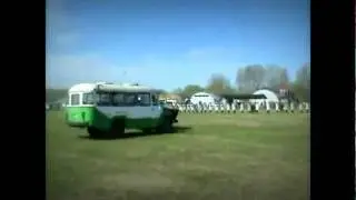 Russian SWAT Team neutralizing a bus