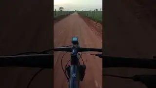 Botando força no retão do estradão
