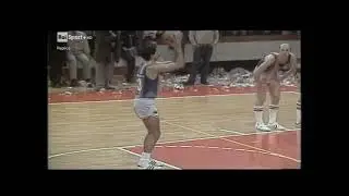 06/01/1980  Canon Reyer Venezia - Virtus Banco Roma = 93 97 (minuti finali)