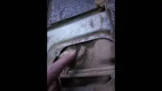 Мужики... как снять бензонасос?А точнее найти....