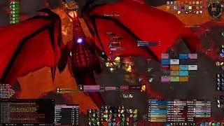 19 Pepegas take on 1 big black guy and 2 of his mates