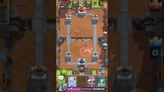 Играем в Clesh Royale.Скелеты павсюду