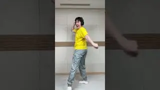 이게 요즘 유행이라며? #QueencardChallenge
