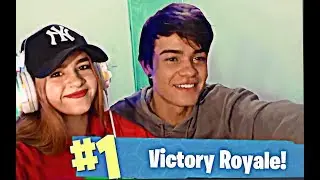 MI EX NOVIA JUEGA A FORTNITE POR PRIMERA VEZ!! (me humilla)