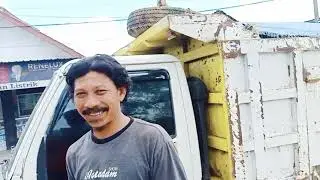 Diberhentikan paksa di tengah hutan sama semua orang,entah ada apa,eh gak taunya cuma itu masalahnya