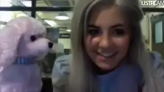 Stan Twitter: Marina Diamandis 