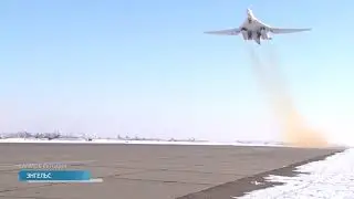 «Белые лебеди» из Энгельса поднялись в воздух