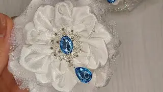 Придумала классные бантики из мягкой атласной ленты.Бантики канзаши. Bow. Diy bows. Tutorial bows.