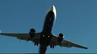 PLANE LANDING - Ryanair - Tenerife to Bristol - Boeing 737-800 - Loud Roar.