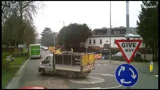 Route 61: Chislehurst - Bromley North [Music Version]