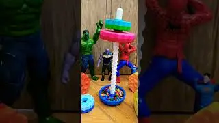spinning cubes 