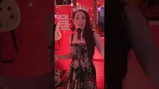 Material Girl | mandyprater on #Twitch Madonna Karaoke!