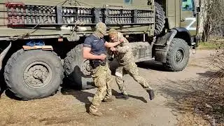 Кто сказал, что каратэ надо бросить на войне? После БЗ тренировок хочется вдвойне!