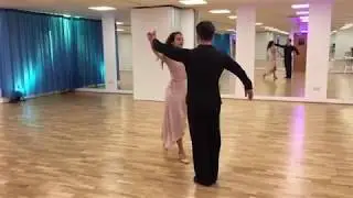How to dance Pivot Variation in Tango - Advanced