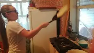 Супер блинчики от Юльки)   вот так вот надо готовить)