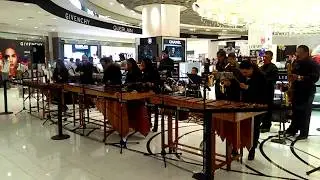 MARIMBA PEÑA RIOS, EN LIVERPOOL ORIENTE